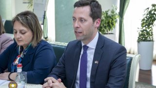 ՀՀ քննչական կոմիտեի նախագահն ընդունել է ԱՄՆ պետքարտուղարի փոխտեղակալ Բրենդոն Յոդերին. քննարկվել են համագործակցության ընդլայնման հարցեր (լուսանկարներ)